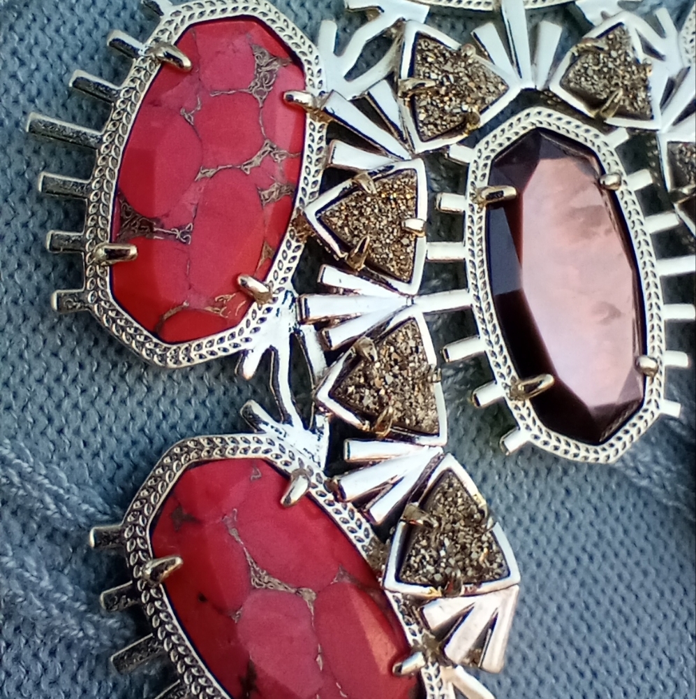 Kendra Scott Gold Odessa Bronze Veined Red Magnesite Statement Necklace - Picture 11 of 16